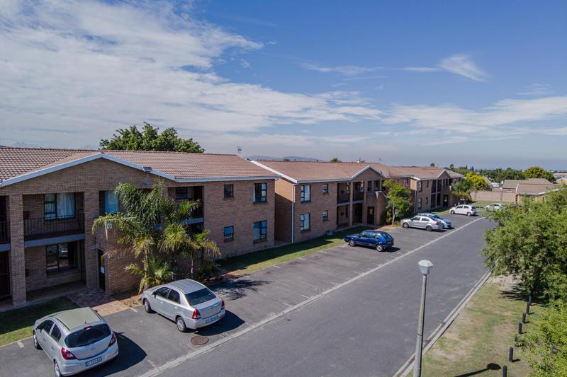 2 Bedroom Property for Sale in Kleinbron Estate Western Cape